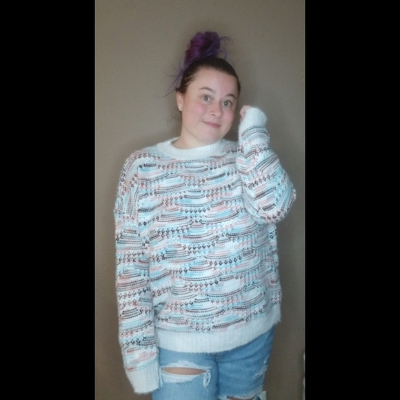 5⭐Fuzzy white boho multi print oversized chunky knit pullover crew neck sweater - Picture 8 of 11